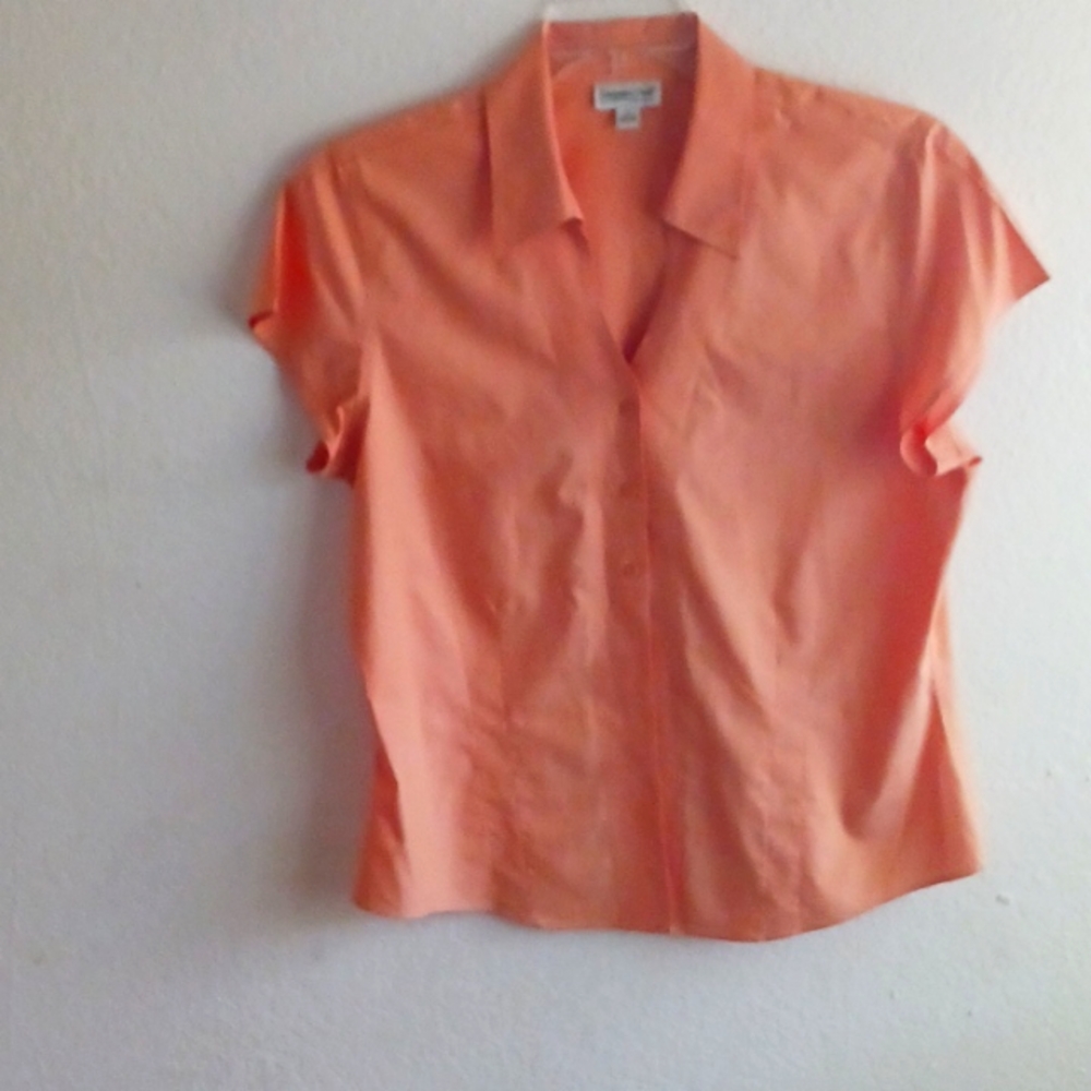 A lovely 100% cotton Peach Blouse. Size Large. Will mix multi colored jackets.